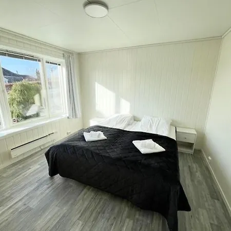 Verkshotellet Jørpeland Exteriör bild